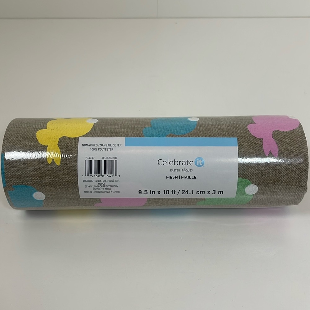 NIP Celebrate It Mesh Non Wired 9.5” x 10ft Roll with Bunnies